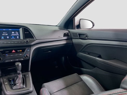 Used 2017 Hyundai Elantra Sport image 22