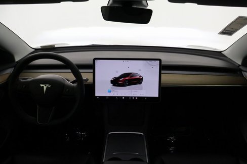 Used 2022 Tesla Model 3 Long Range image 8
