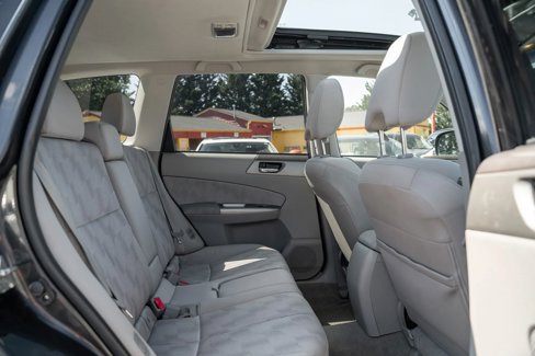 Used 2010 Subaru Forester 2.5X Premium image 10