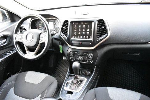 Used 2014 Jeep Cherokee Latitude image 28