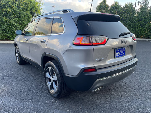 Used 2019 Jeep Cherokee Limited image 7