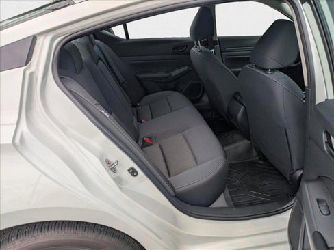 Used 2025 Nissan Altima 2.5 S image 17