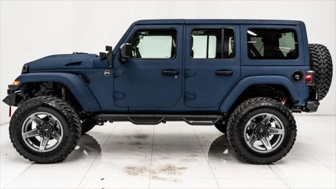 Used 2025 Jeep Wrangler Unlimited Sport image 3
