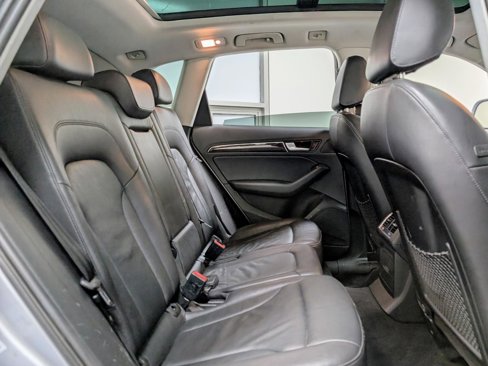 Used 2015 Audi Q5 2.0T Premium Plus w/ Technology Package image 21