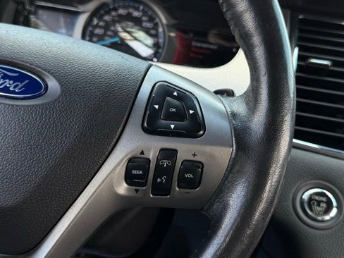 Used 2015 Ford Taurus SHO w/ Equipment Group 401A image 10