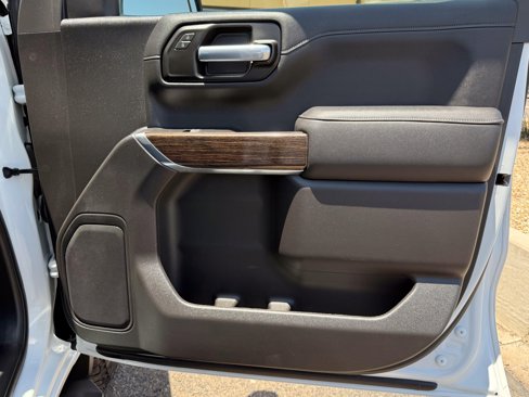 Used 2021 GMC Sierra 1500 Elevation image 28