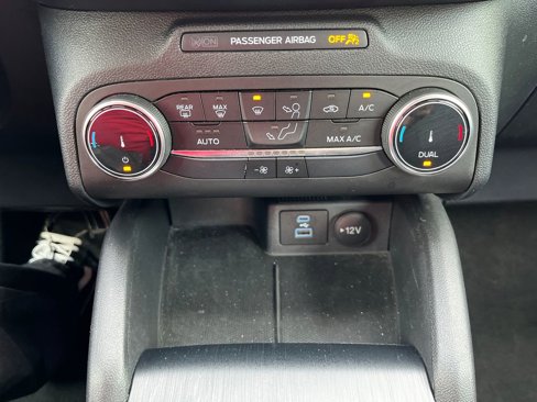 Used 2023 Ford Escape Active image 24