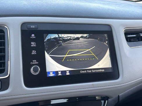 Used 2021 Honda HR-V EX-L image 27