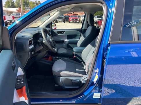 Used 2024 Ford Maverick XLT image 13