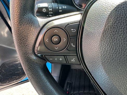 Used 2021 Toyota RAV4 XLE image 20