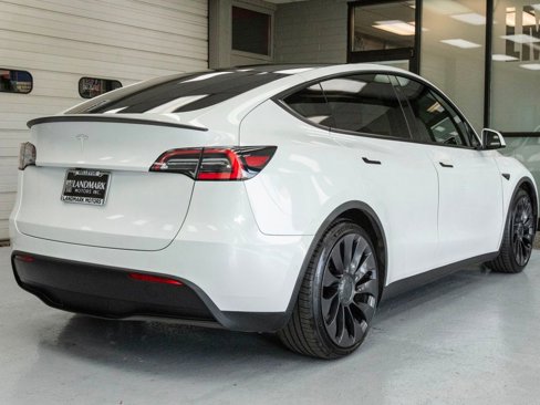 Used 2020 Tesla Model Y Performance image 33