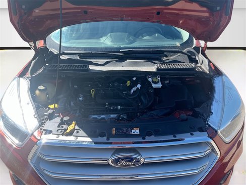Used 2019 Ford Escape SE image 28