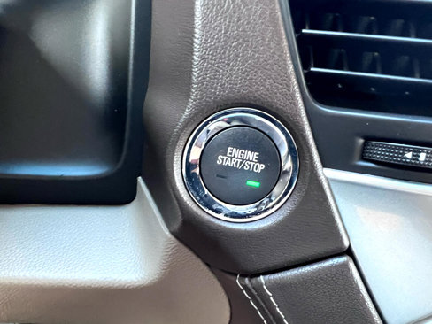 Used 2019 Chevrolet Tahoe LT w/ Luxury Package image 35