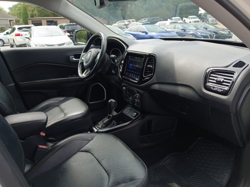 Used 2019 Jeep Compass Limited image 15