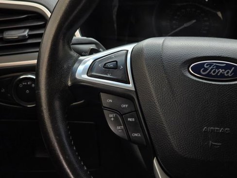 Used 2015 Ford Edge SEL w/ Equipment Group 201A image 22