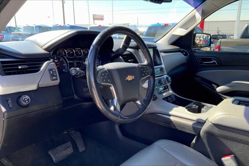 Used 2016 Chevrolet Suburban LT w/ Luxury Package image 17