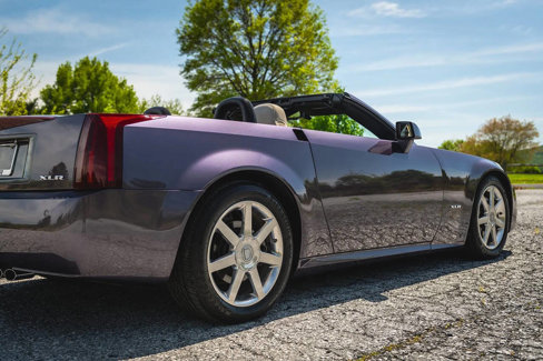 Used 2004 Cadillac XLR image 82