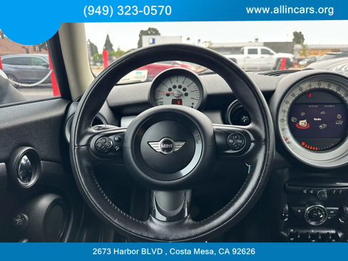 Used 2012 MINI Cooper Hardtop image 8