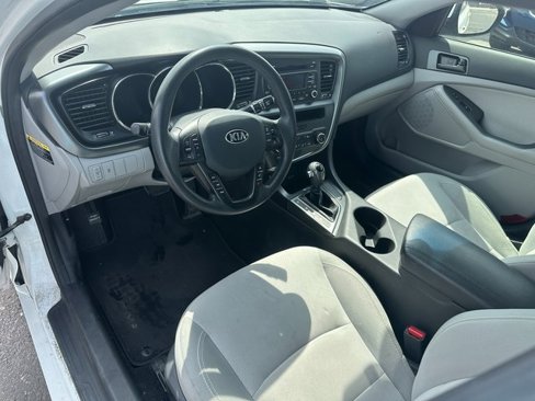 Used 2013 Kia Optima LX w/ Convenience Pkg image 14