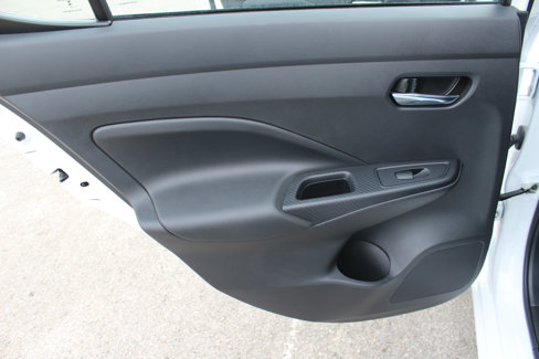 Used 2023 Nissan Versa SV w/ Trunk Package image 39