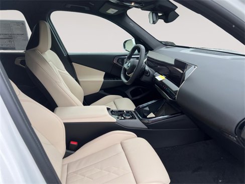 New 2025 BMW X3 xDrive30i w/ Convenience Package image 15