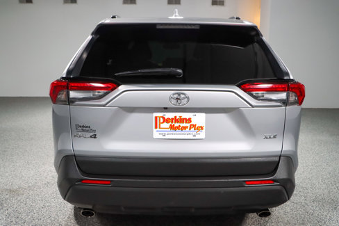 Used 2019 Toyota RAV4 XLE image 8