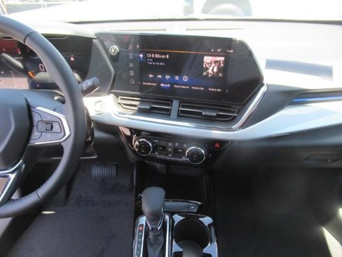 New 2025 Chevrolet Trax LT w/ Driver Confidence Package image 20