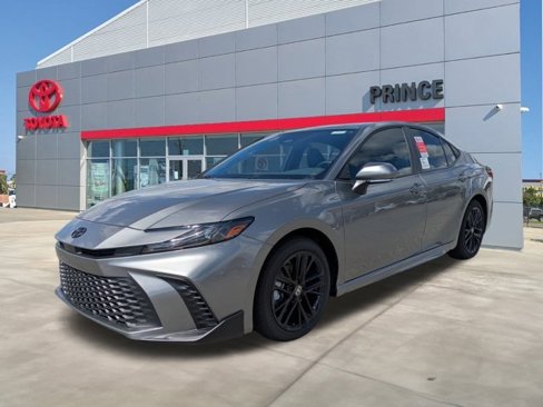 New 2026 Toyota Camry SE image 8