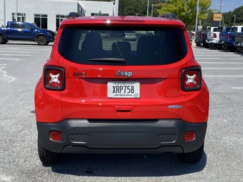 Used 2021 Jeep Renegade Latitude image 5