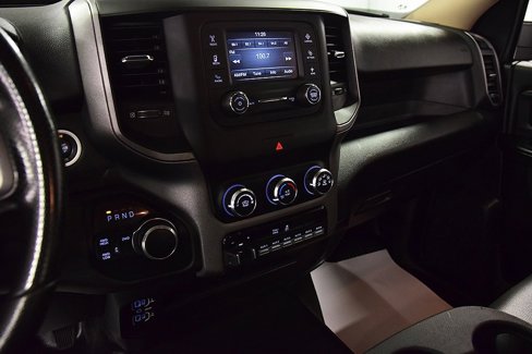 Used 2020 RAM 3500 Tradesman image 21