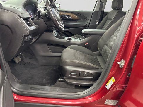 Used 2018 GMC Terrain SLE w/ Driver Convenience Package image 9
