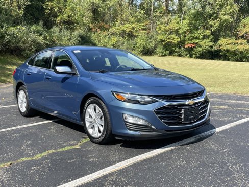 Used 2024 Chevrolet Malibu LT image 1