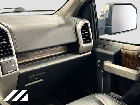Used 2018 Ford F150 Lariat w/ Equipment Group 502A Luxury image 26