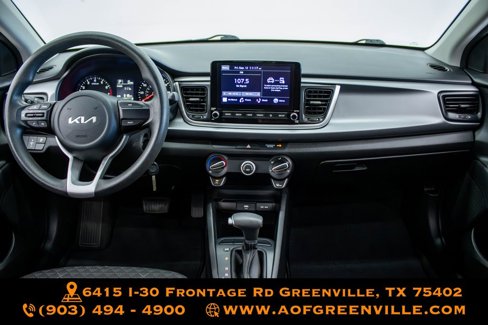 Used 2023 Kia Rio LX image 2