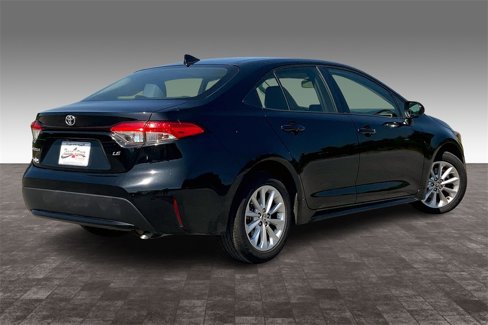 Used 2020 Toyota Corolla LE image 14
