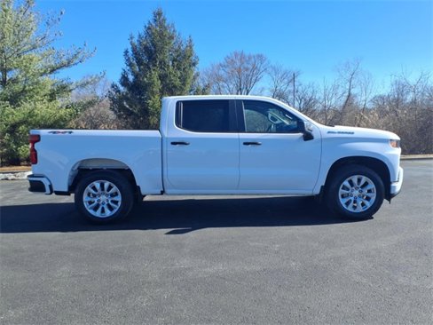 Used 2020 Chevrolet Silverado 1500 Custom w/ Custom Value Package image 26
