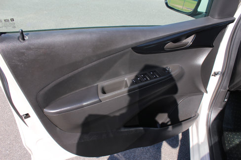 Used 2021 Chevrolet Spark LT image 26