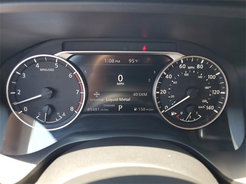 Used 2021 Nissan Rogue S image 19