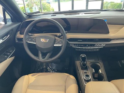 Used 2025 Cadillac XT4 Premium Luxury image 20