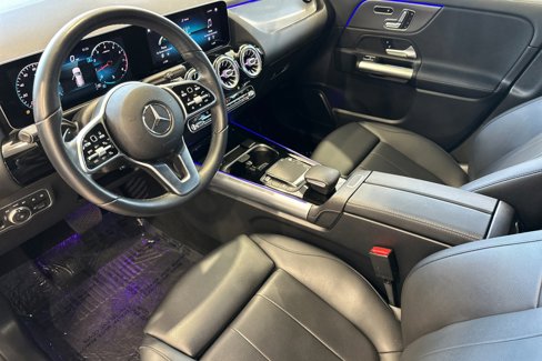 Certified 2021 Mercedes-Benz GLA 250 4MATIC w/ Premium Package image 10