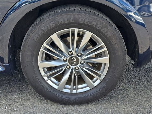 Used 2018 INFINITI QX80 4WD image 11