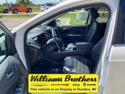 Used 2017 Ford Escape Titanium w/ Equipment Group 301A image 13