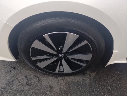 Used 2022 Nissan Altima 2.5 SV image 21
