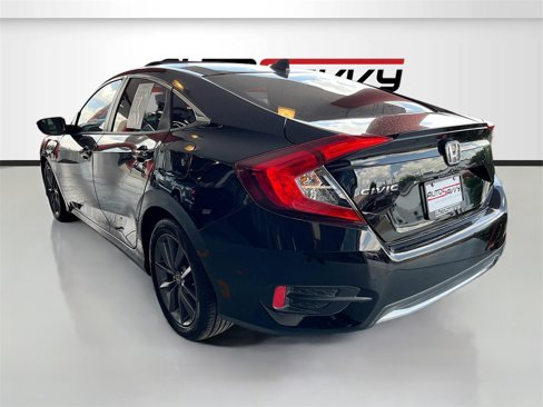 Used 2020 Honda Civic EX image 5