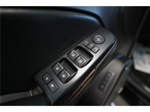 Used 2016 GMC Yukon SLT image 17