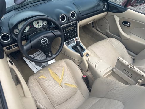 Used 2003 MAZDA MX-5 Miata image 16