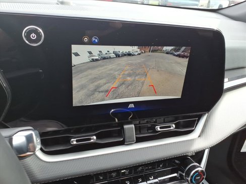 New 2026 Chevrolet Equinox LT image 11
