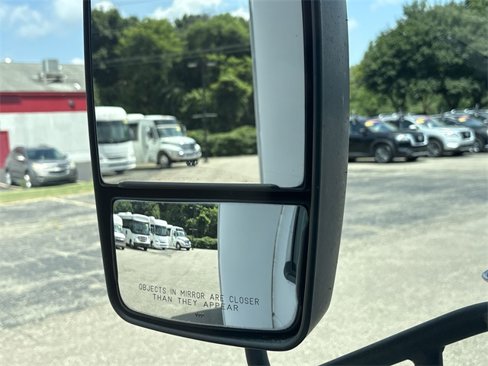 Used 2006 Ford E-450 and Econoline 450 image 41