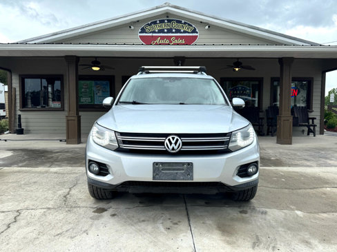 Used 2012 Volkswagen Tiguan SEL image 2