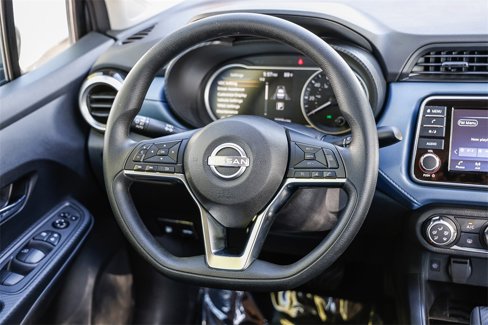 Used 2025 Nissan Versa SV image 13